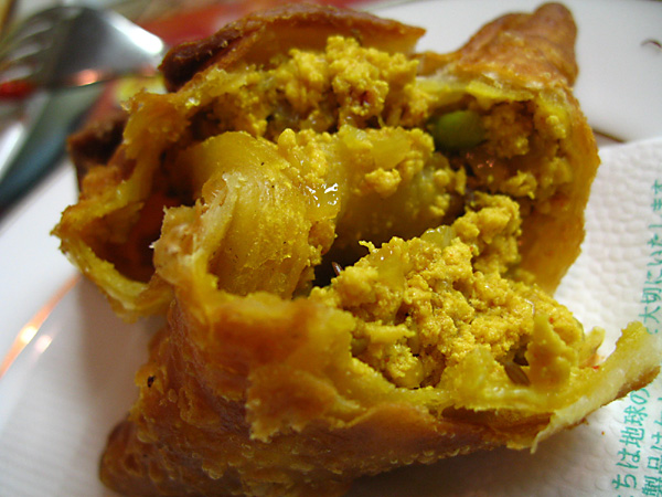 チキンサモサ写真2